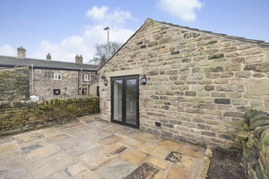 Photo 19- click for photo gallery